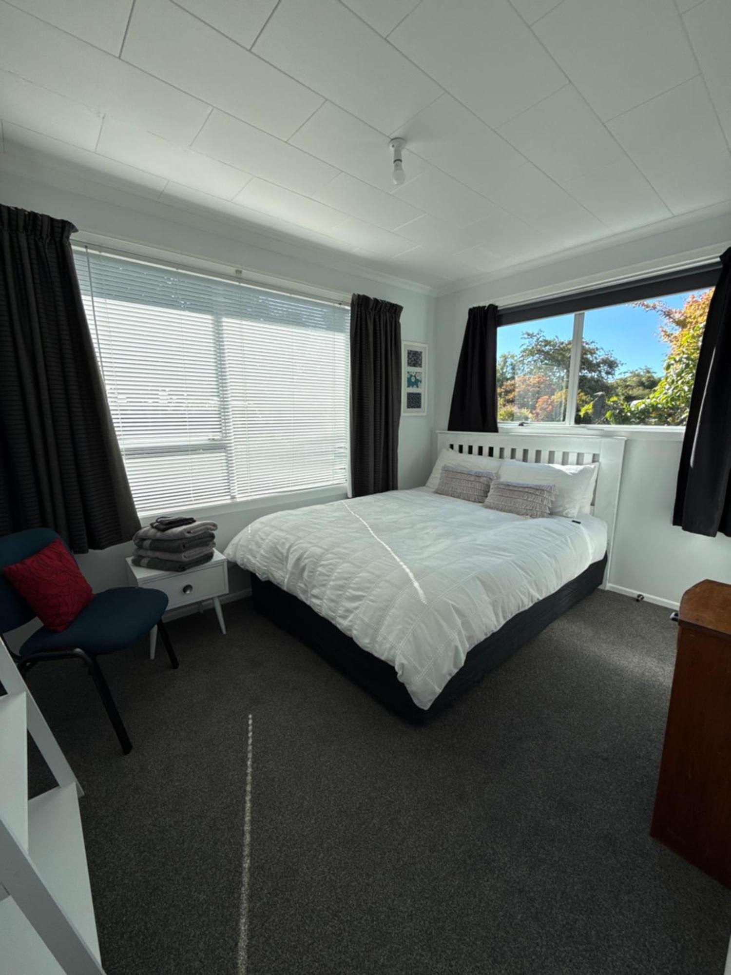 Inglewood Shared Home Bnb New Plymouth Bagian luar foto