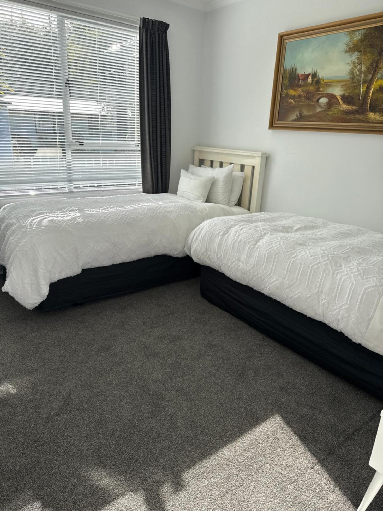 Inglewood Shared Home Bnb New Plymouth Bagian luar foto
